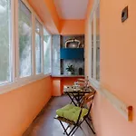 Cozy & Quiet Apartment *