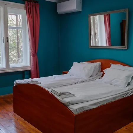 Διαμέρισμα Cozy & Quiet